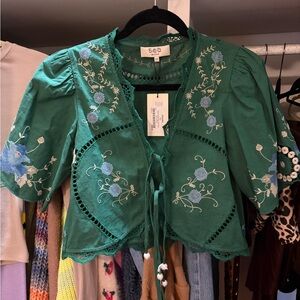 Sea embroidered top, XS, NWT